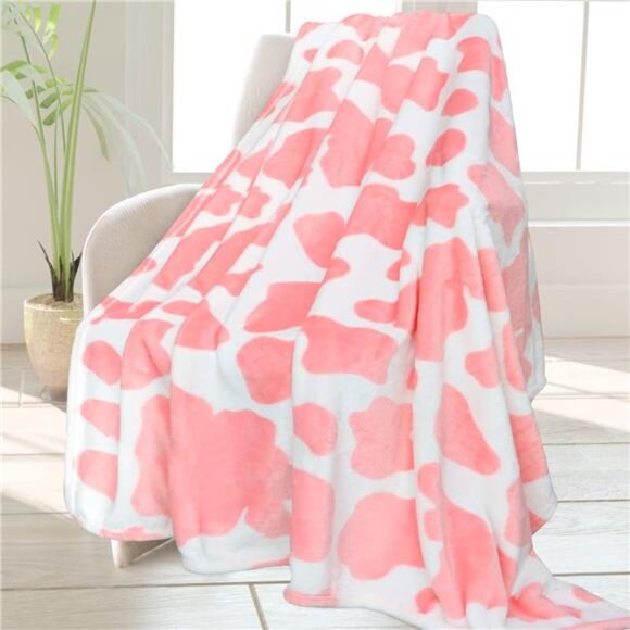Cute Strawberry Cow Print Blanket Fleece Flannel Lightweight Pink Cow Blankets - Picture 1 of 6